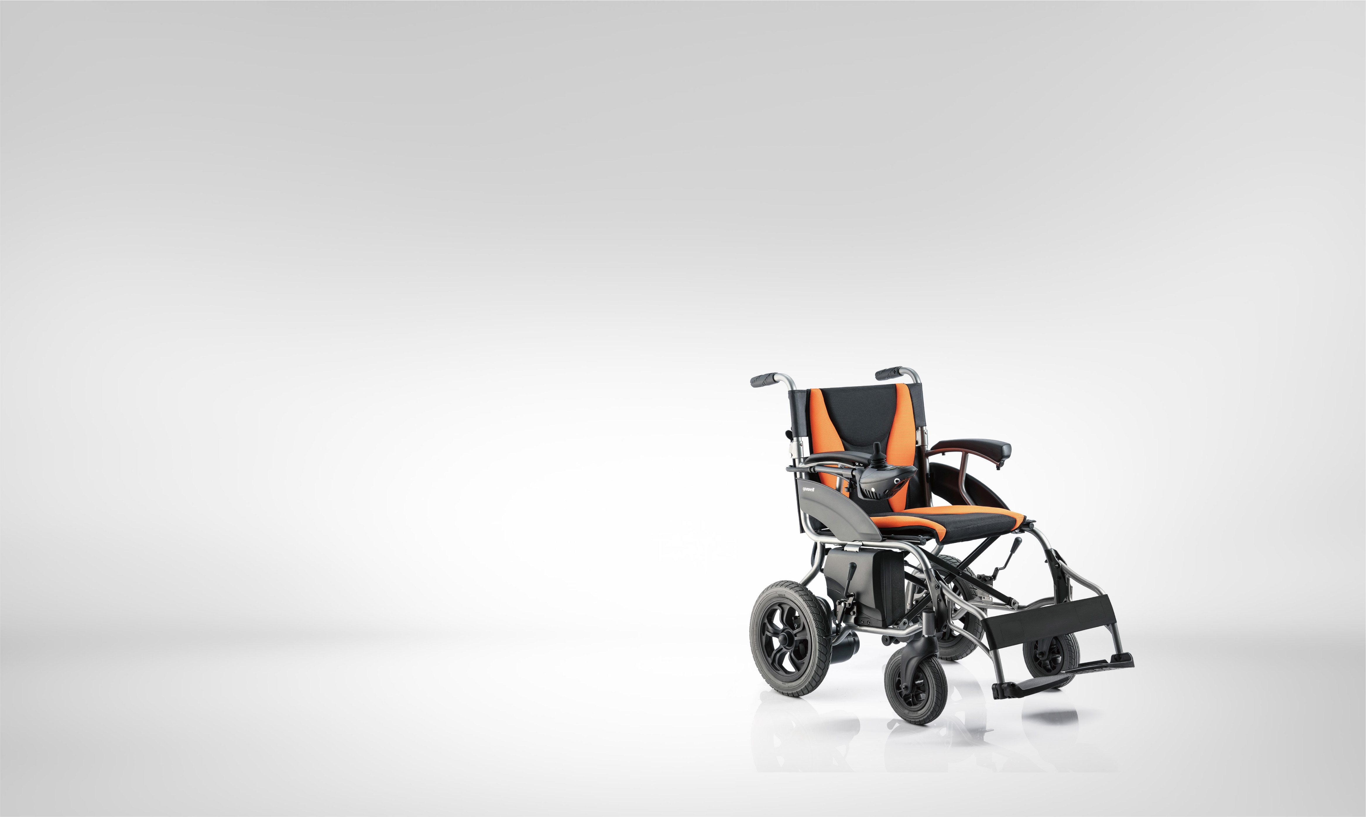 1629773817362364KGBI